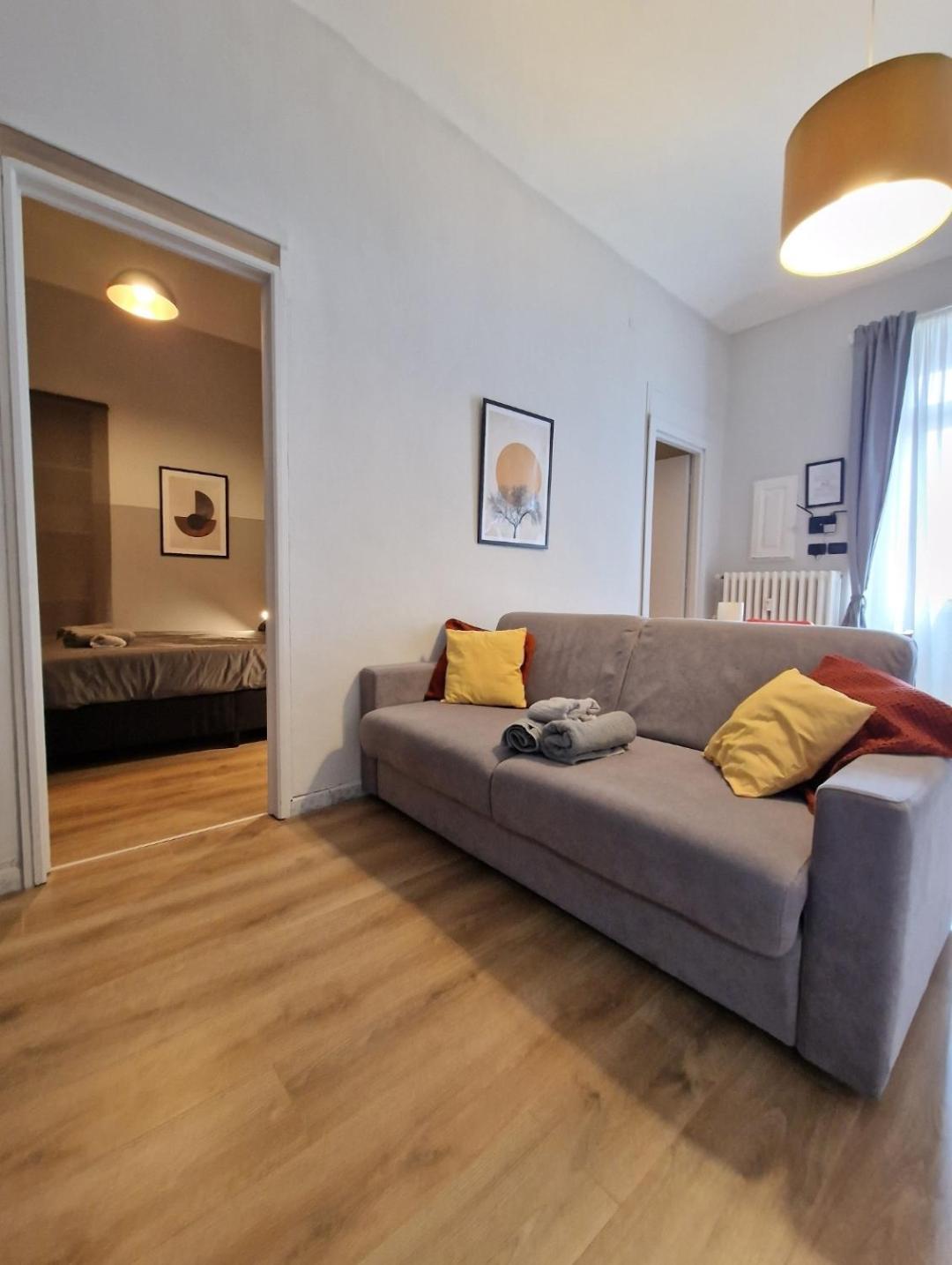 Apartmán Casa Din Din Turín Exteriér fotografie